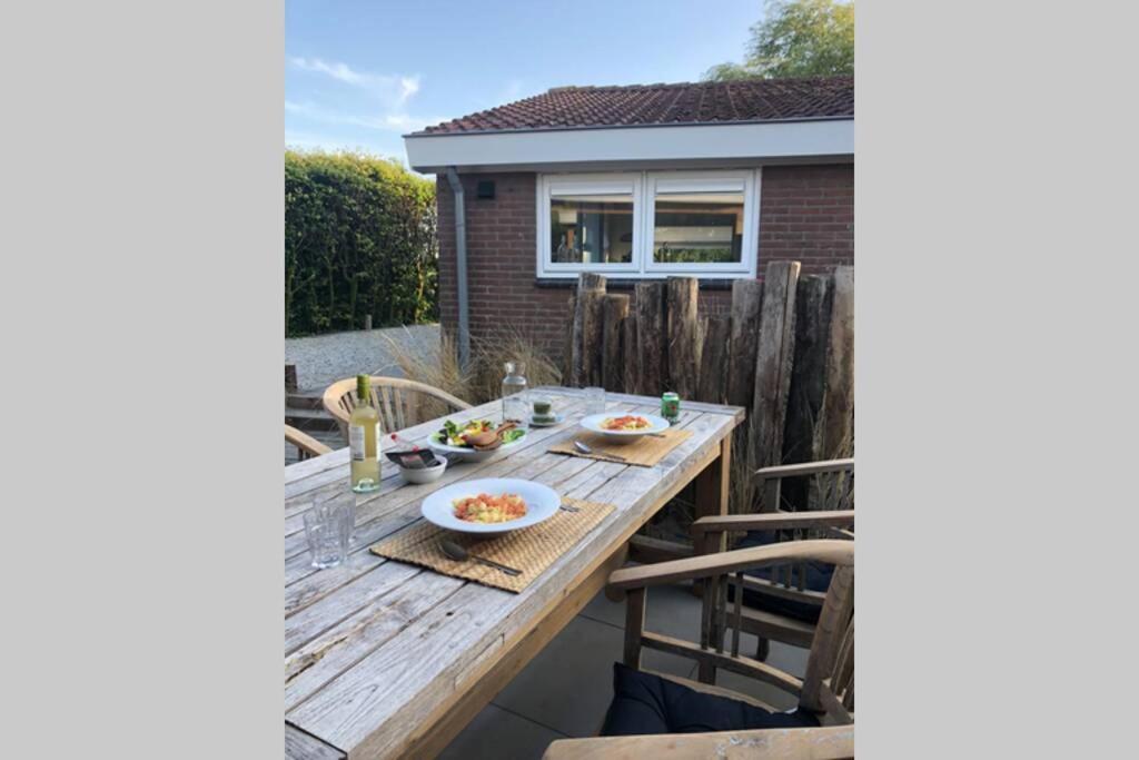 Kust-, Fiets-, Wandel-, Rust- & Cultuurlocatie Villa Castricum Exterior photo